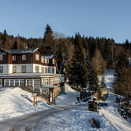 Hotel Slavie 4*